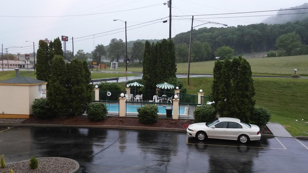 เบย์มอนต์ บาย วินด์แฮม เคฟซิตี้ Motel เคฟ ซิตี้ ภายนอก รูปภาพ